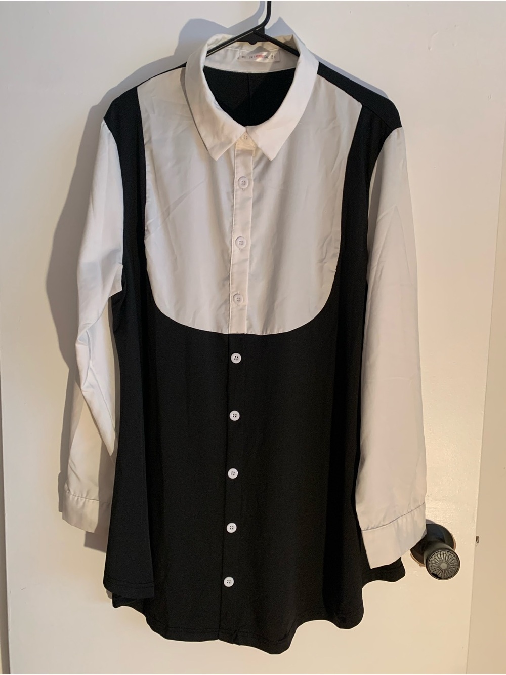 Rosegal , Women's Black & Off white Contrast Button-Up flair blouse